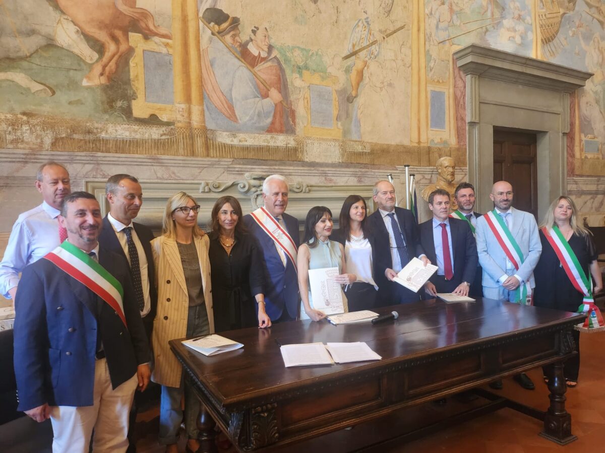 SUL LAGO MONTEDOGLIO SI APRE UNA POSITIVA PAGINA NUOVA  PER L’AGRICOLTURA TOSCANA ED UMBRA  FRANCESCO VINCENZI, Presidente ANBI “ORA ASSOCIAZIONI AGRICOLE SIANO COINVOLTE  NEL TAVOLO TECNICO-ISTITUZIONALE”