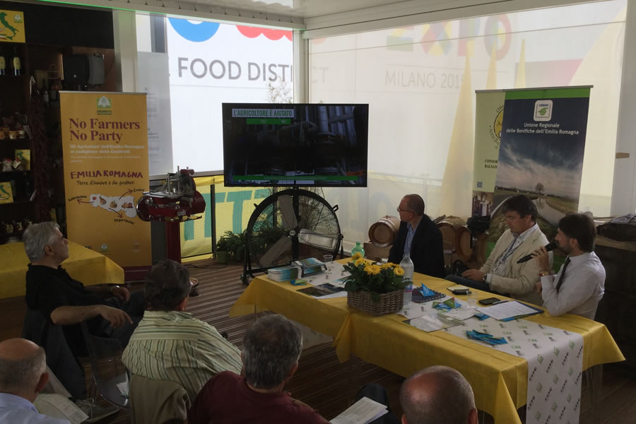 Acqua e Territorio ad EXPO Milano  L’irrigazione è la prima forma di nutrimento del pianeta  Il modello Emilia Romagna