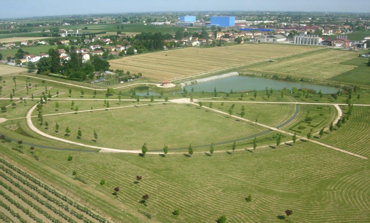 Ad aprire la Settimana della bonifica nella Bassa Romagna, inoltre, sabato 25 settembre, è in programma la visita guidata ai bacini di Massa Lombarda, tra canneti, uccelli e specchi d’acqua 