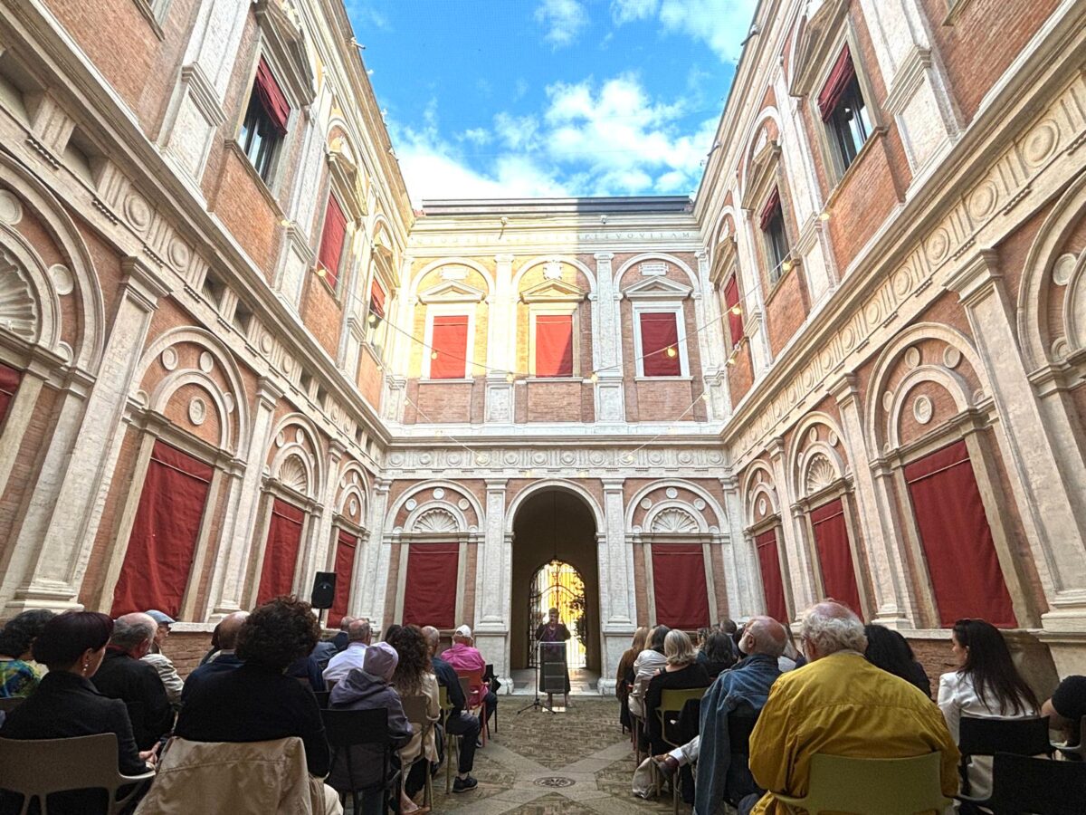 La magia delle “Storie di Pianura” incanta il pubblico