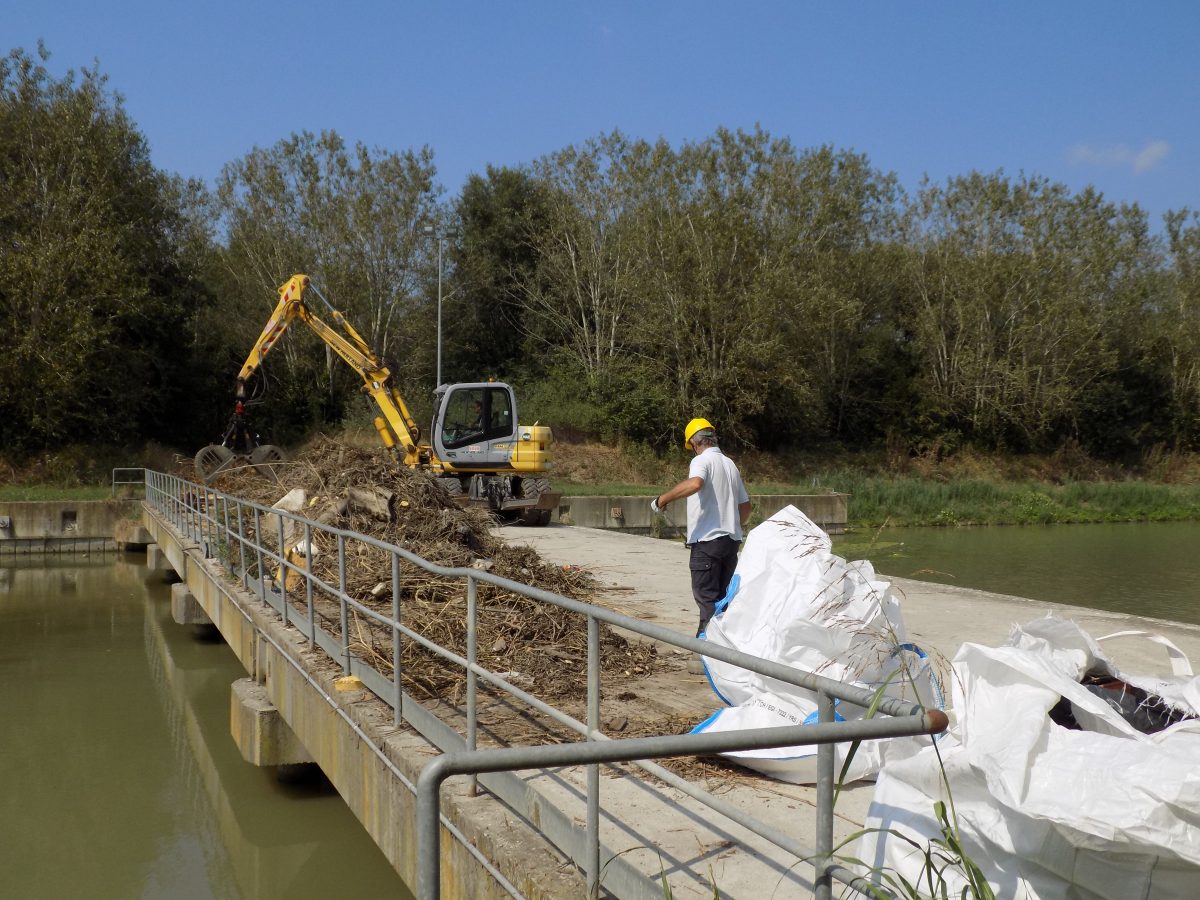 Tutela ambientale e rischio idrogeologico: nel 2020 raccolte 10 tonnellate di plastica e rifiuti non biodegradabili