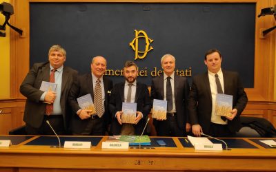 ANBI INDICA L’URGENZA DI UNA STRATEGIA CONDIVISA PER L’ACQUA. FRANCESCO VINCENZI Presidente ANBI  “DALLE RISORSE IDRICHE DIPENDE L’ECONOMIA AGROALIMENTARE DELL’ITALIA MA ANCHE LA SUA SOSTENIBILITA’ SOCIALE”