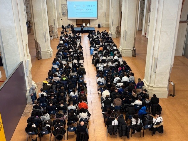 “Consorzio di Bonifica, in collaborazione con Comune di Piacenza, ANBI Emilia Romagna e Università Cattolica, ha celebrato la Giornata Mondiale dell’Acqua con un workshop per gli studenti piacentini”
