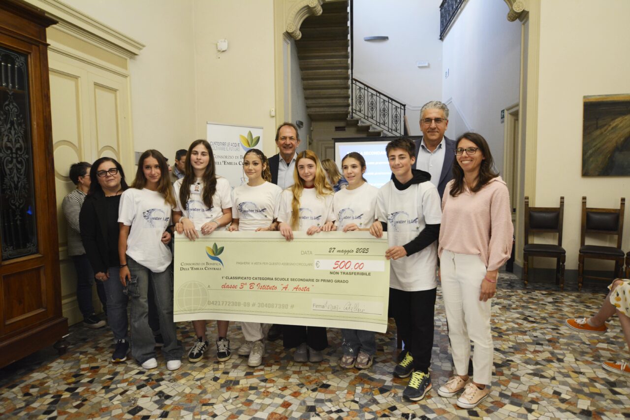 Progetto “Podcaster per la Bonifica”, l’Emilia Centrale premia le  classi vincitrici