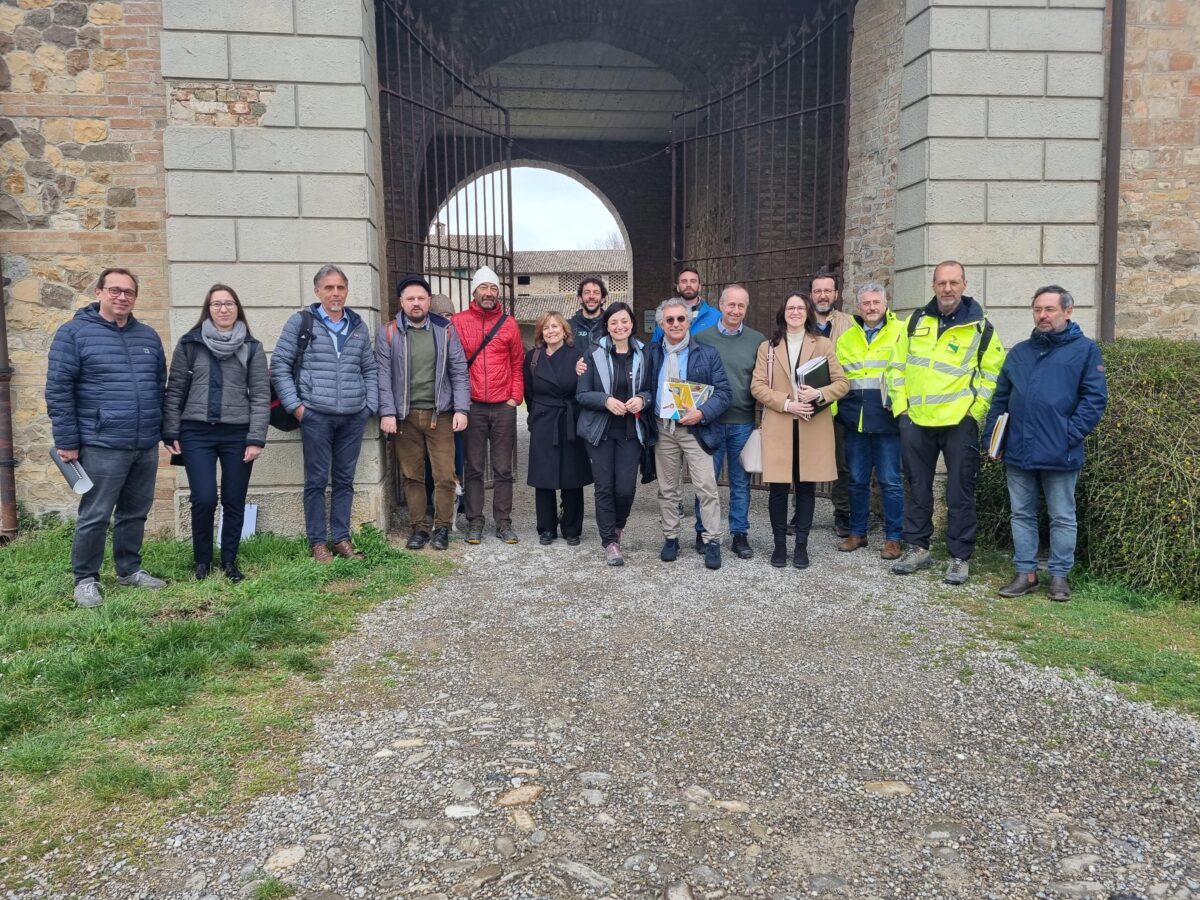 SICUREZZA IDRAULICA E FUNZIONE ECOLOGICA DEI CORSI D’ACQUA DI BONIFICA: PRESENTATO LO STUDIO ALLA CORTE DI GIAROLA