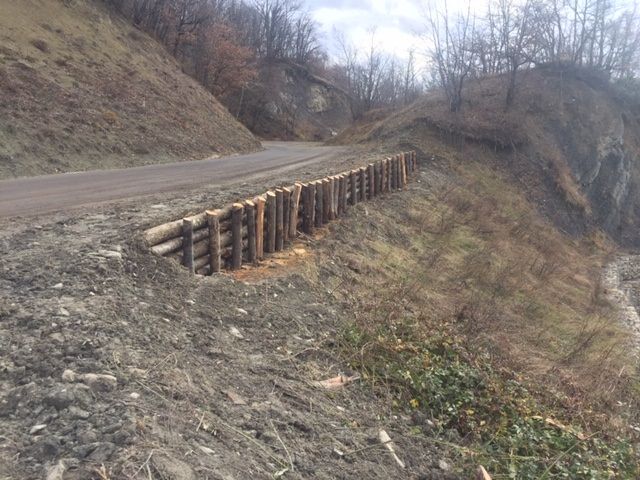 BONIFICA PARMENSE: POSTA IN SICUREZZA LA STRADA VEZZANO-LAGRIMONE A TIZZANO. Spinazzi: “Forte impegno del Consorzio verso le esigenze delle comunità nei territori collinari e montani”