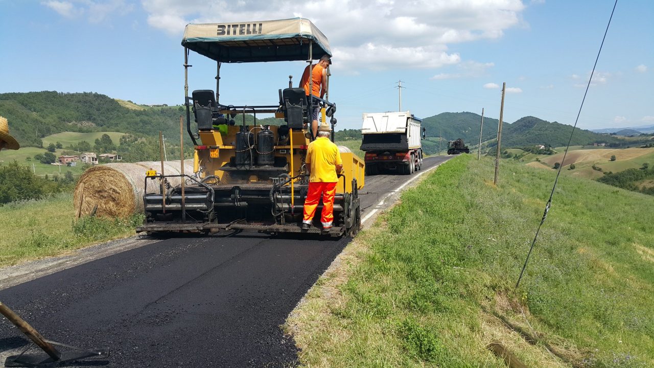 BONIFICA PARMENSE: MESSA IN SICUREZZA LA STRADA CASE PREFETTO-CASE MATTEO