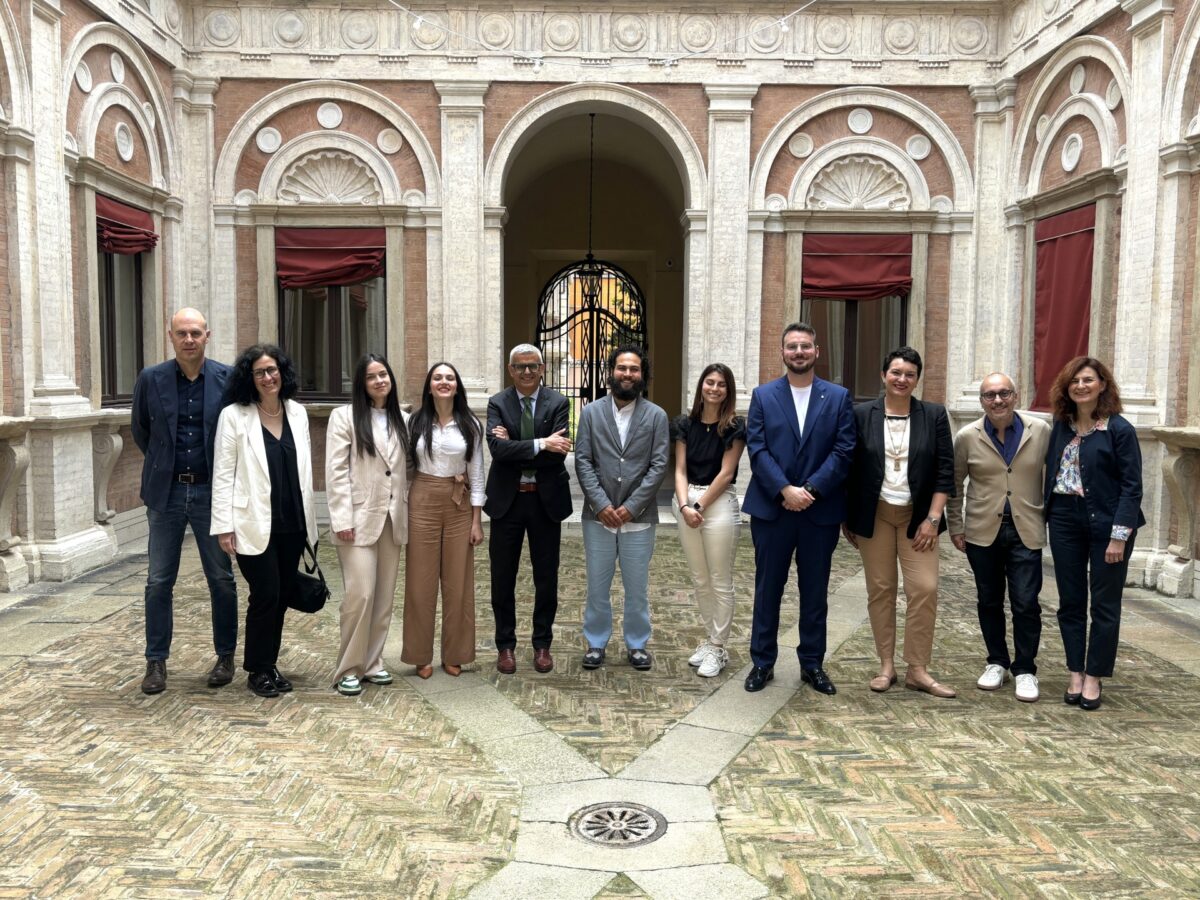 Consegnati i premi di laurea alle tesi di laurea più innovative e originali