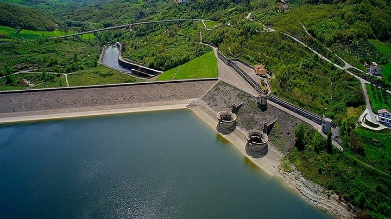 EPPUR SI MUOVE: DAL COMPLETAMENTO DI CAMPOLATTARO ALL’EFFICIENTAMENTO IRRIGUO NEL TERNANO. ANBI: SONO ESEMPI DI VOLONTA’ RESILIENTE DI FRONTE AD UN CLIMA SEMPRE PIU’ CALDO. MA BISOGNA FARE DI PIU’ E PRESTO PER AIUTARE L’ECONOMIA DEL CIBO OGGI IN DIFFICOLTA’