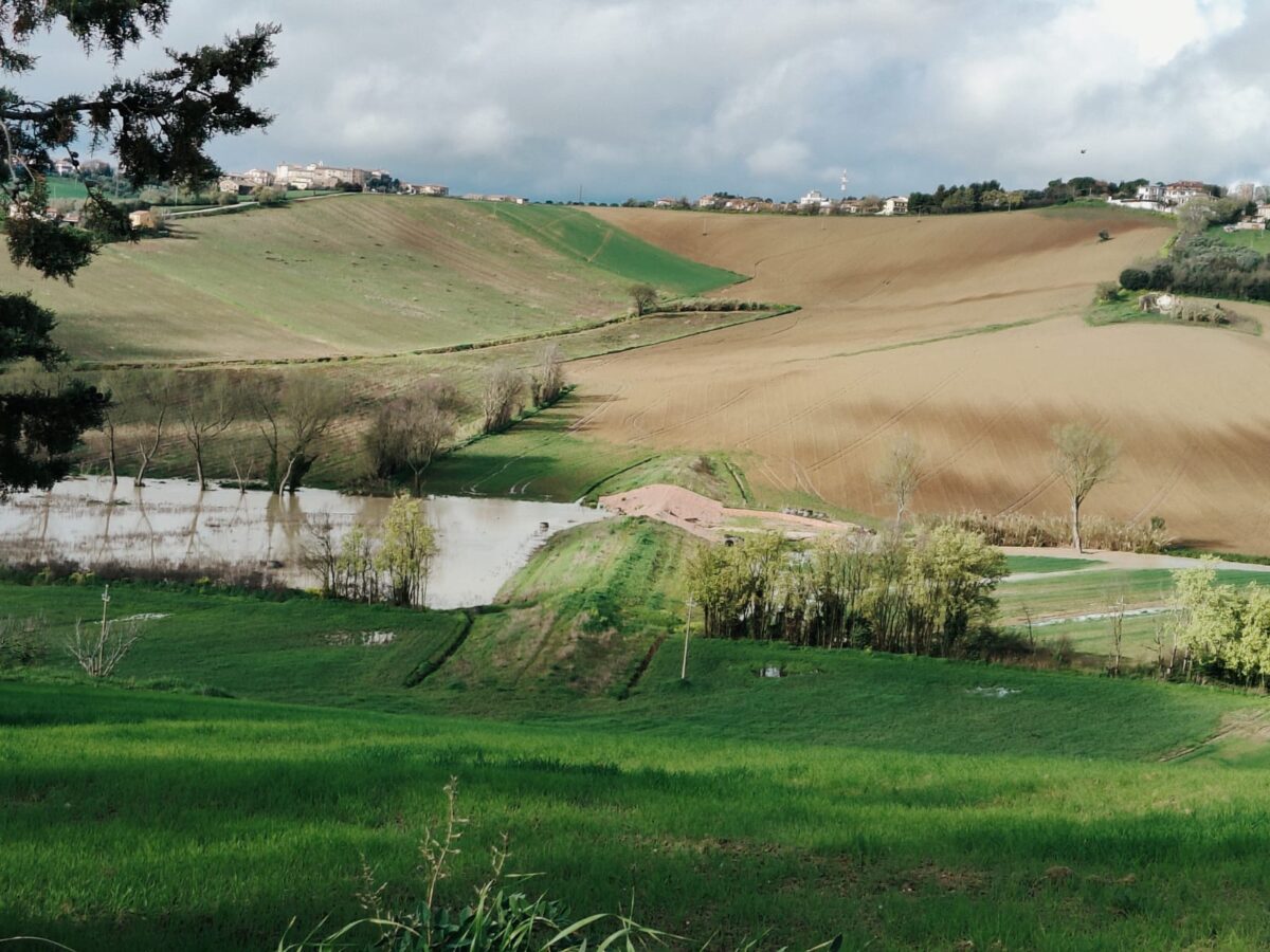 LA BUONA NOTIZIA – ATTIVATO IL SERVIZIO DI MITIGAZIONE ALLUVIONALE A FALCONARA NELLE MARCHE – ESEMPIO PER UNA REGIONE IDRAULICAMENTE PIU’ SICURA